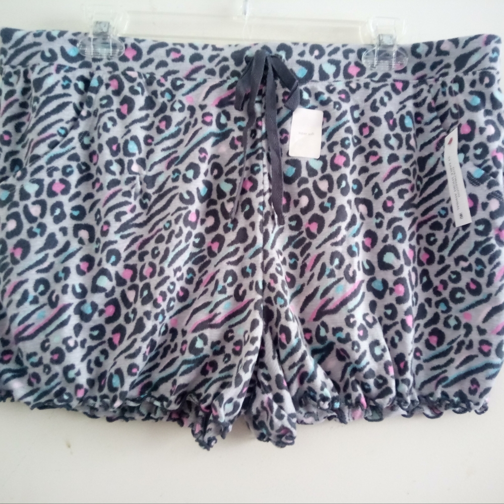 Sleepware Secret Treasures Super Soft Fleece Animal Print Shorts